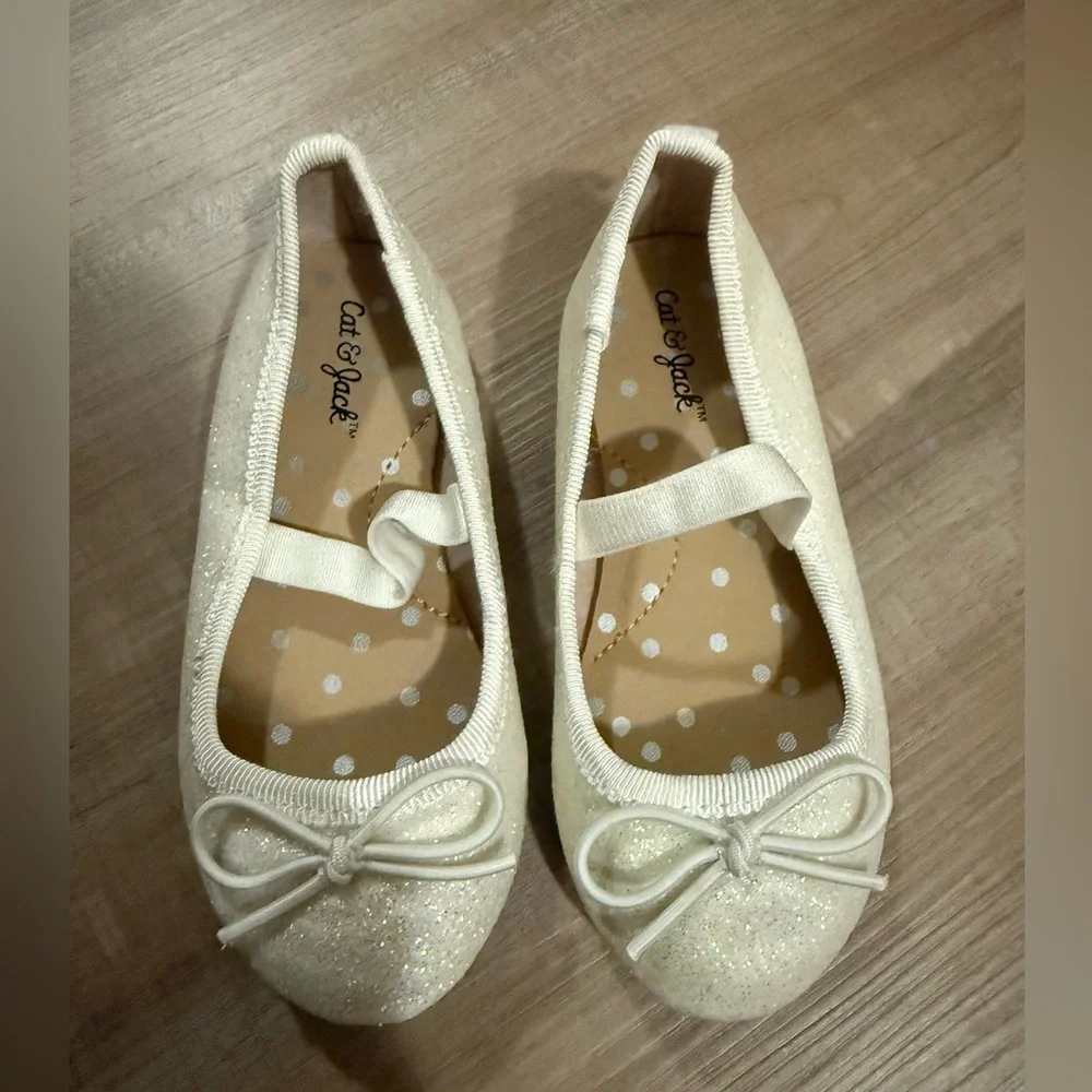 Cat & Jack new without
